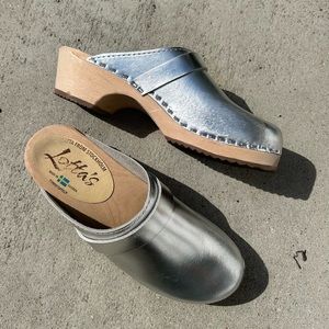 Metallic Silver Lotta’s Stockholm Clogs